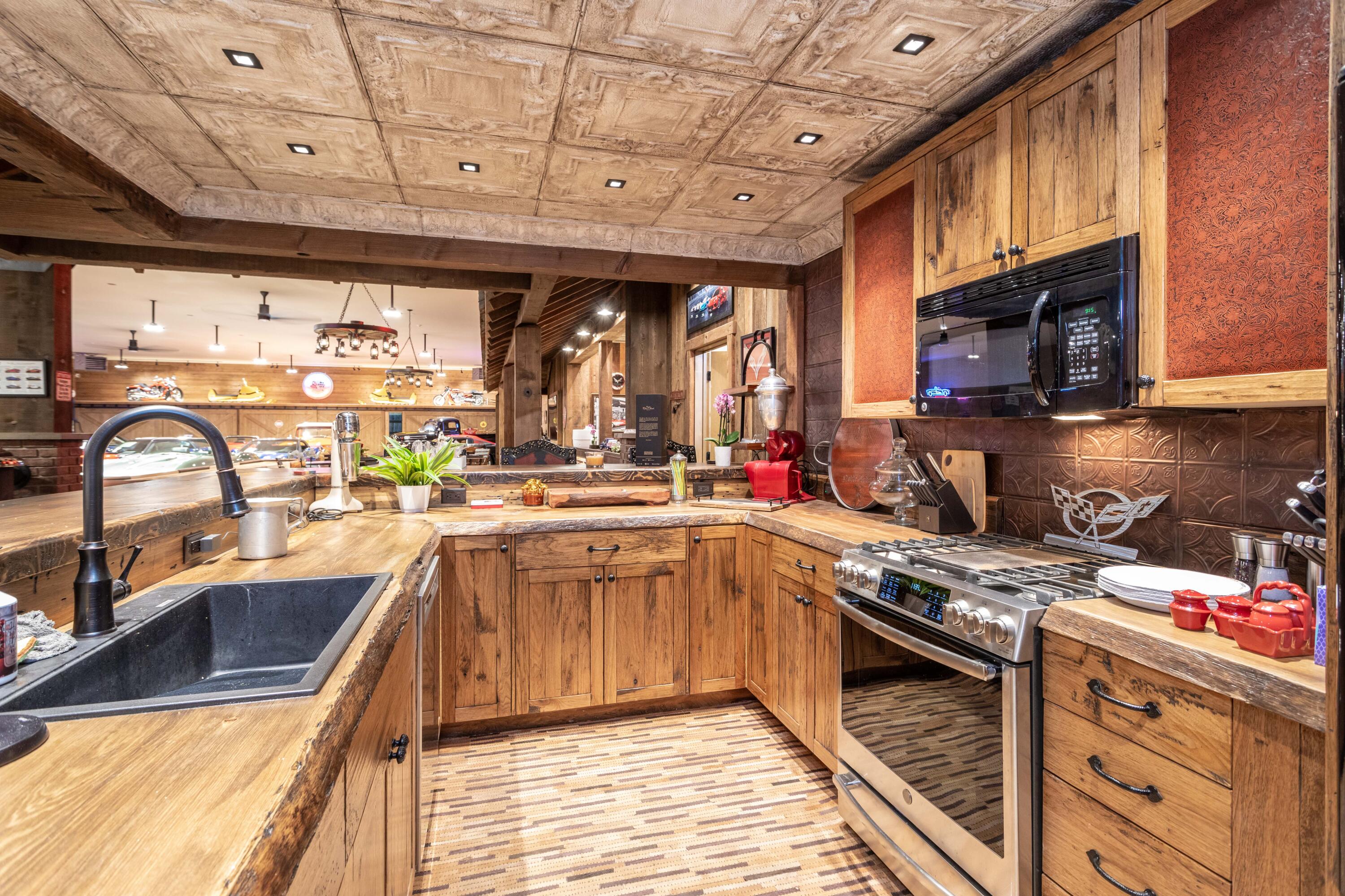 12890 Carney Ranch Road Bigfork, MT 59911 - Photo 87 of 129 Gallery Image 87