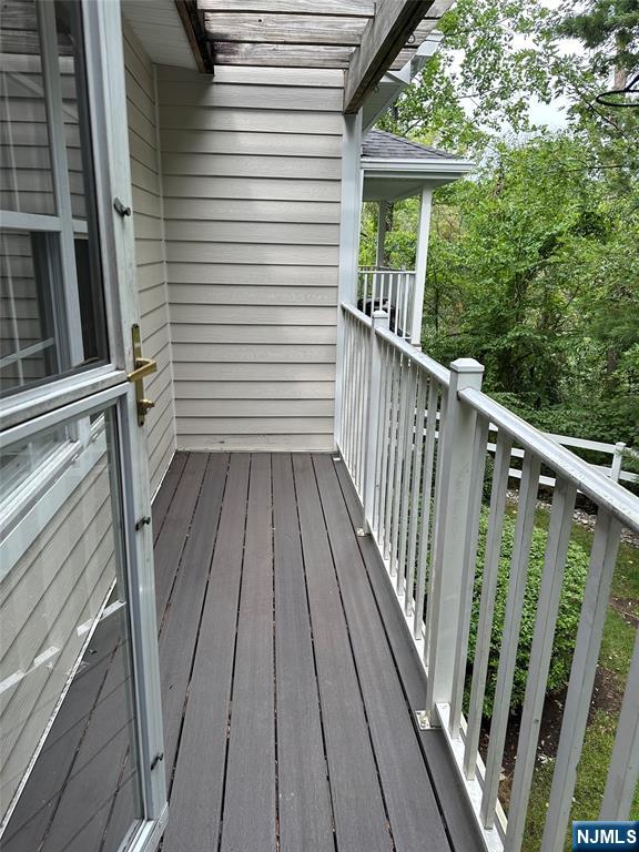 1026 Castle Road Mahwah, NJ 07430 - Photo 23 of 23