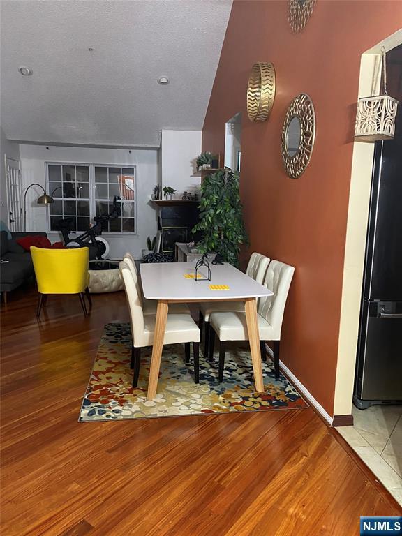 1026 Castle Road Mahwah, NJ 07430 - Photo 6 of 23