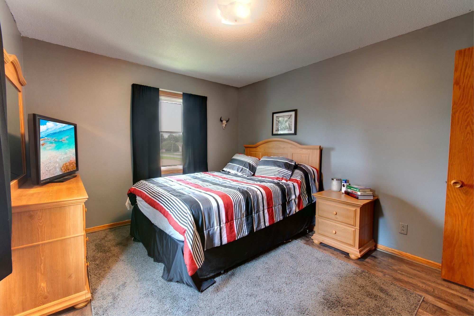 509 Spring Street Kenyon, MN 55946 - Photo 19 of 39