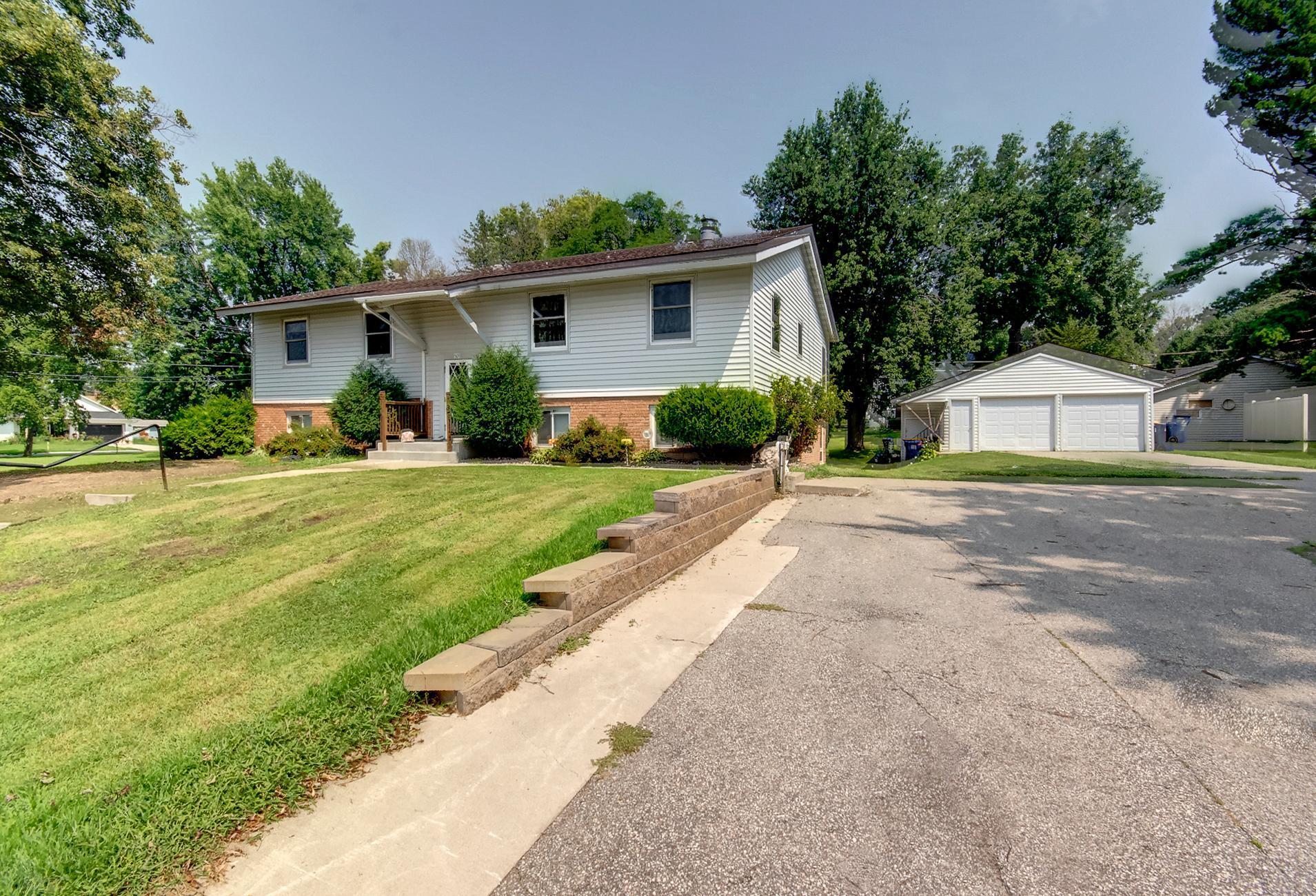 509 Spring Street Kenyon, MN 55946 - Photo 32 of 39