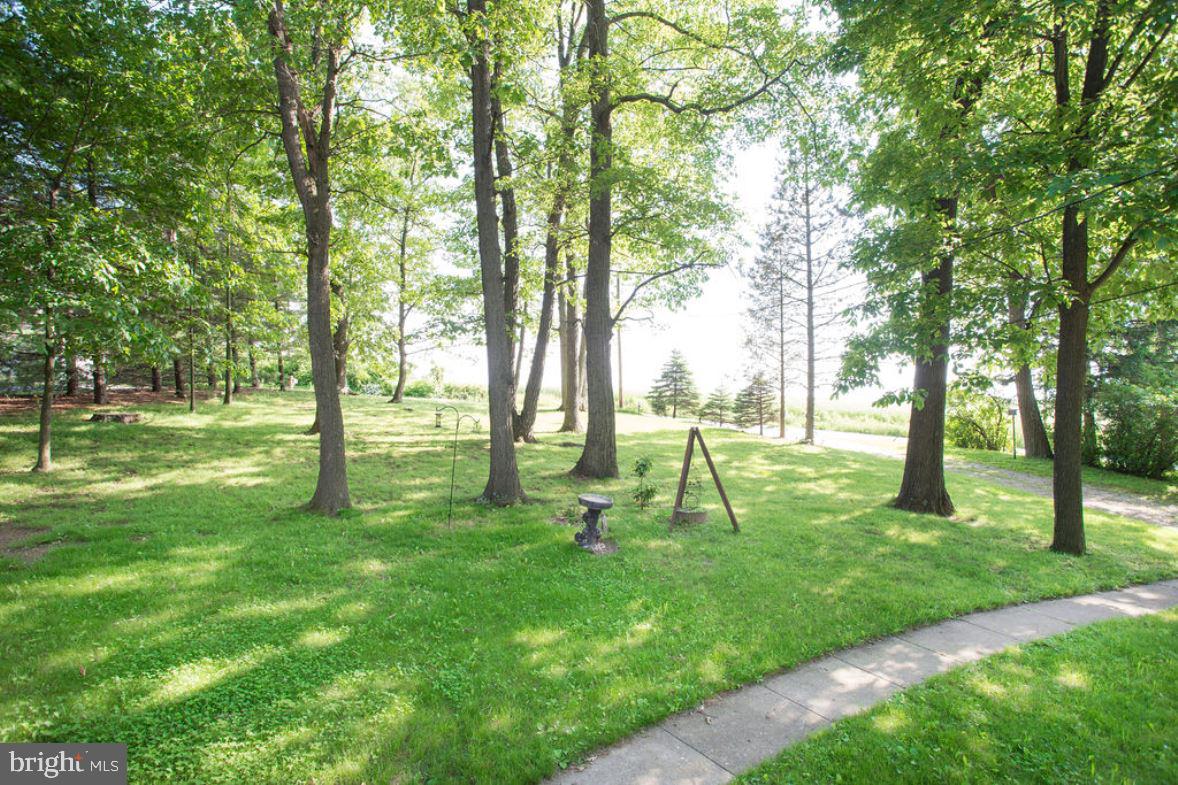 2784 Black Rock Road Hanover, PA 17331 - Photo 4 of 21