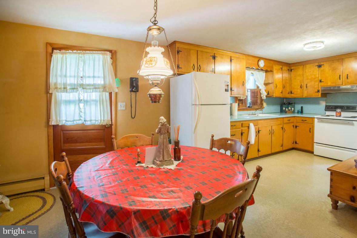 2784 Black Rock Road Hanover, PA 17331 - Photo 6 of 21