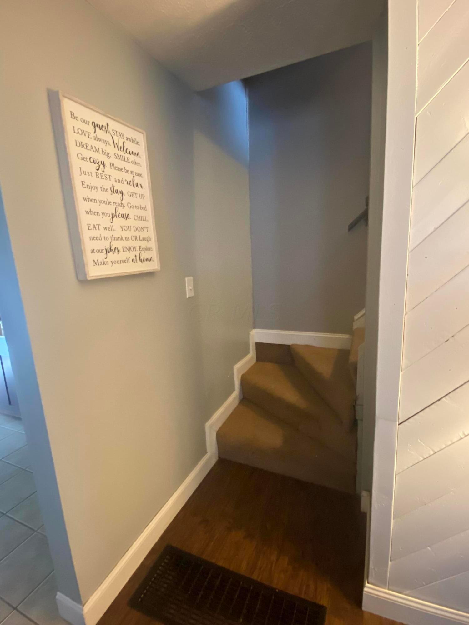 1229 Hart Road Columbus, OH 43223 - Photo 8 of 15