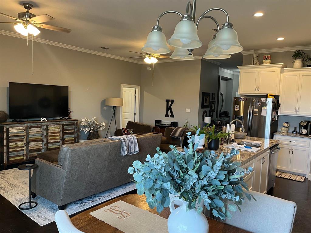 7318 Mountain View Road Abilene, TX 79602 - Photo 2 of 15