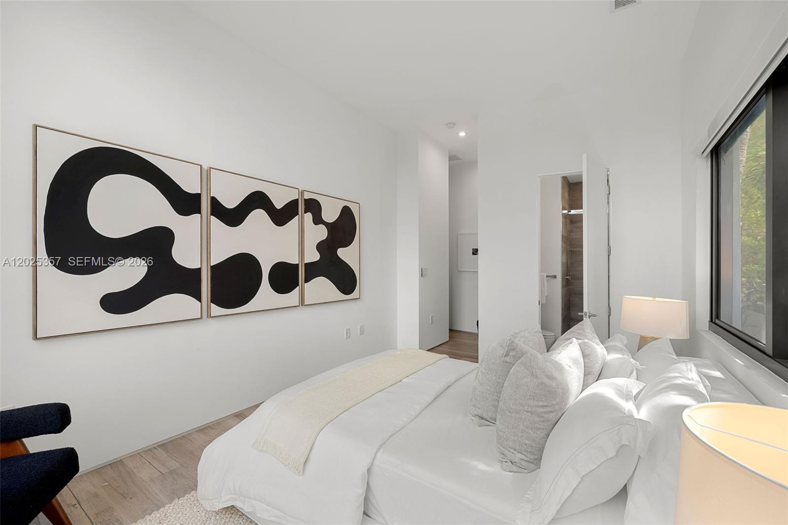 1525 Bay Road, Unit 1525 Miami Beach, FL 33139 - Photo 13 of 45 Second Floor