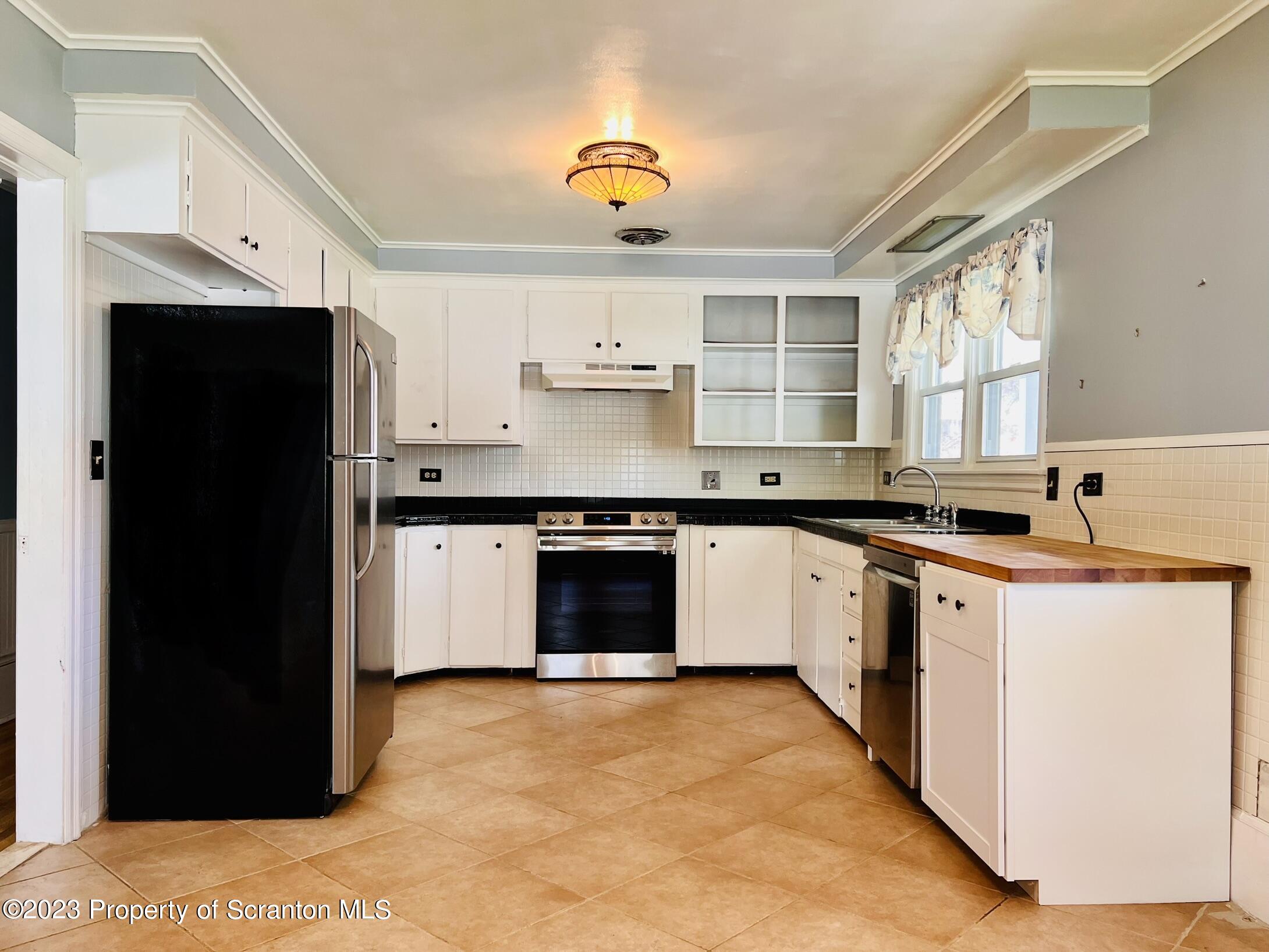 3139 Starrucca Road Thompson, PA 18465 - Photo 17 of 48 Gallery Image 17