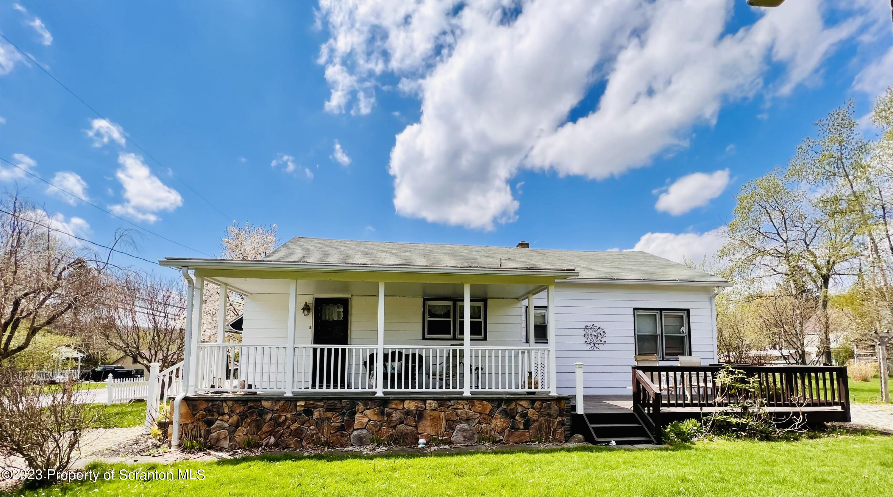3139 Starrucca Road Thompson, PA 18465 - Photo 2 of 48 Gallery Image 2