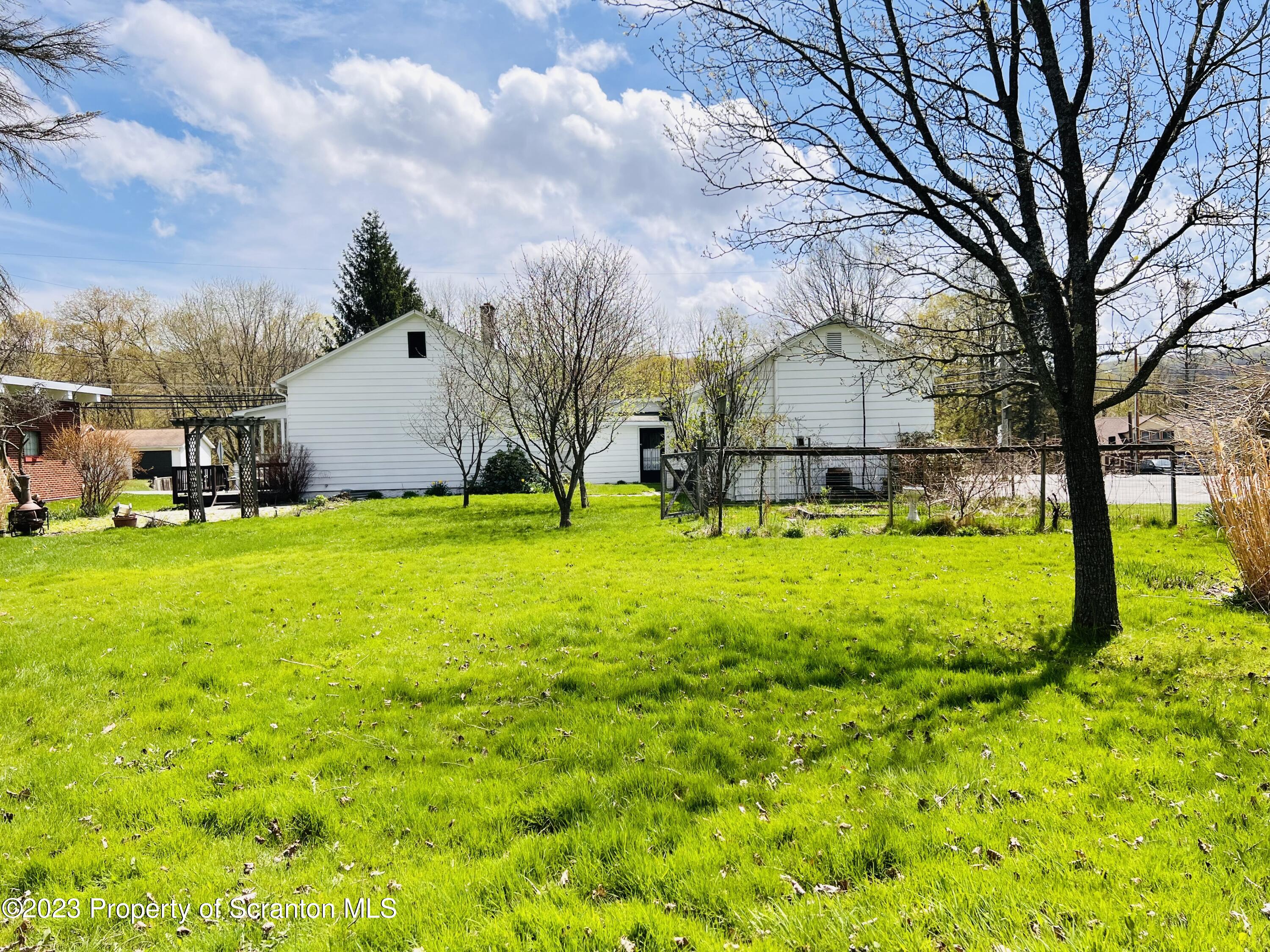 3139 Starrucca Road Thompson, PA 18465 - Photo 5 of 48 Gallery Image 5