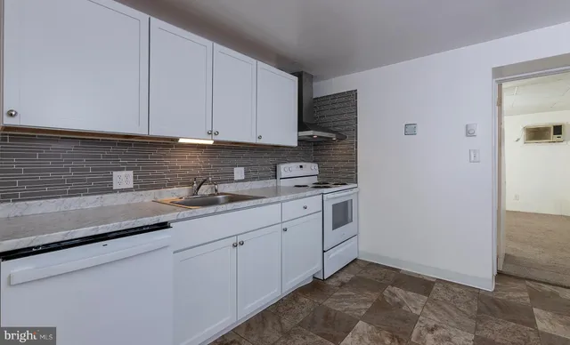 $1,000 | 519 West Main Street, Palmyra, PA 17078