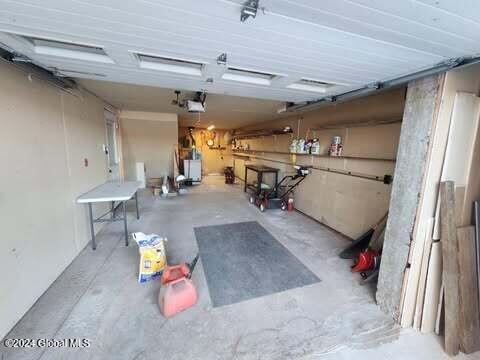 138 Hughes Road Amsterdam, NY 12010 - Photo 40 of 41 garage 1