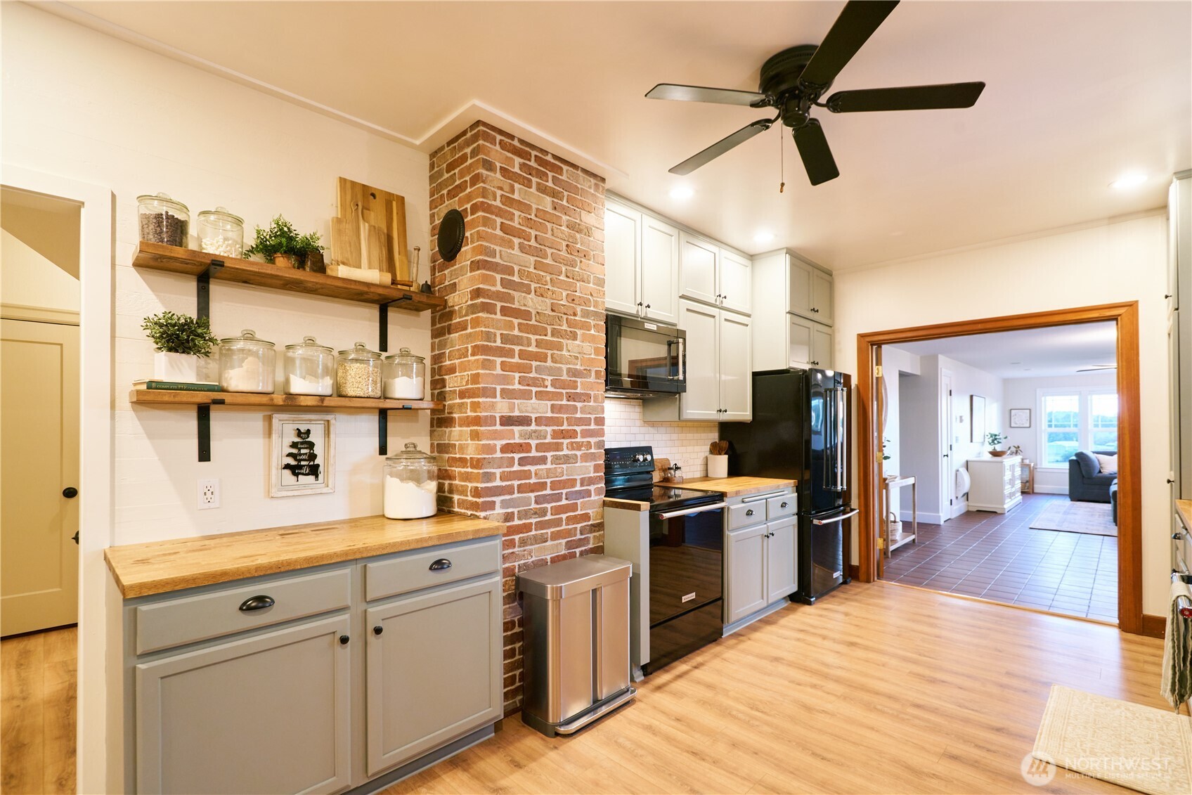 25630 Jim Creek Road Arlington, WA 98223 - Photo 9 of 40