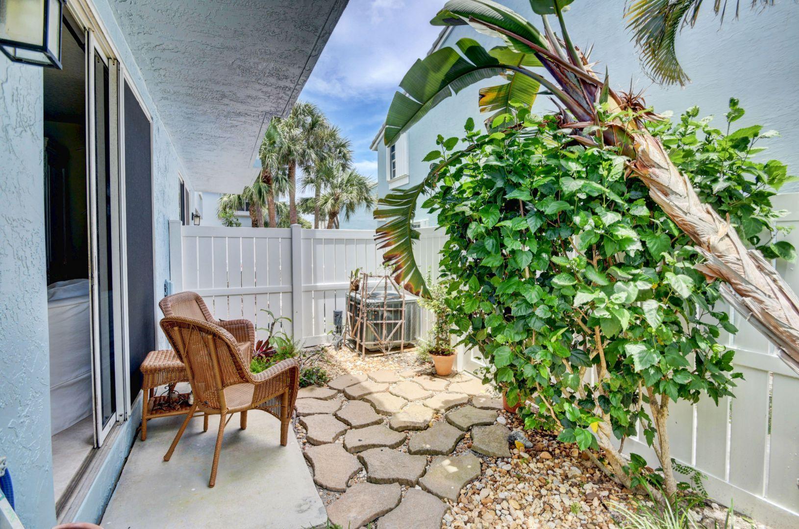 1024 Jeffery Street Boca Raton, FL 33487 - Photo 26 of 27 20_dsc_1487_88_89_90_91