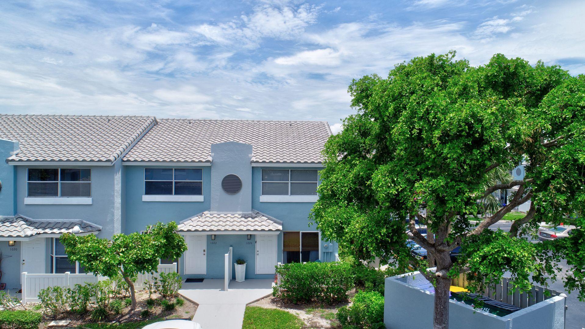 1024 Jeffery Street Boca Raton, FL 33487 - Photo 5 of 27 01_dji_0172_3_4_5_6