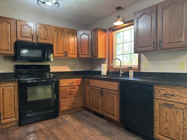 $499,900 | 57396 181st Lane, Mankato, MN 56001