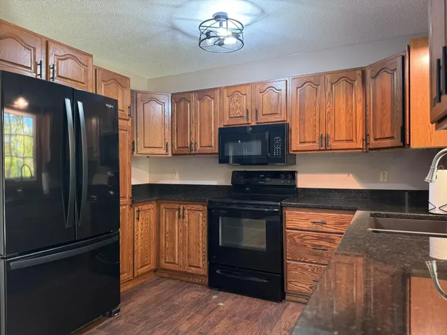 $499,900 | 57396 181st Lane, Mankato, MN 56001