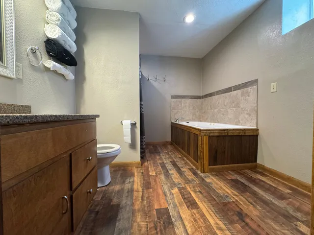 $499,900 | 57396 181st Lane, Mankato, MN 56001