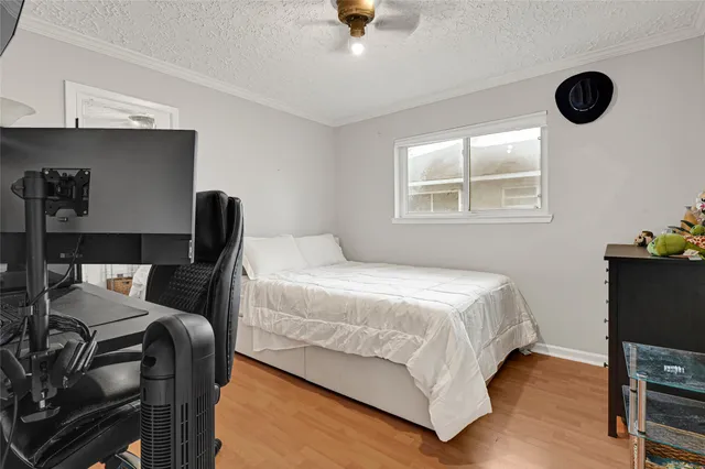 $279,500 | 6007 Knotty Post Lane, Spring, TX 77373