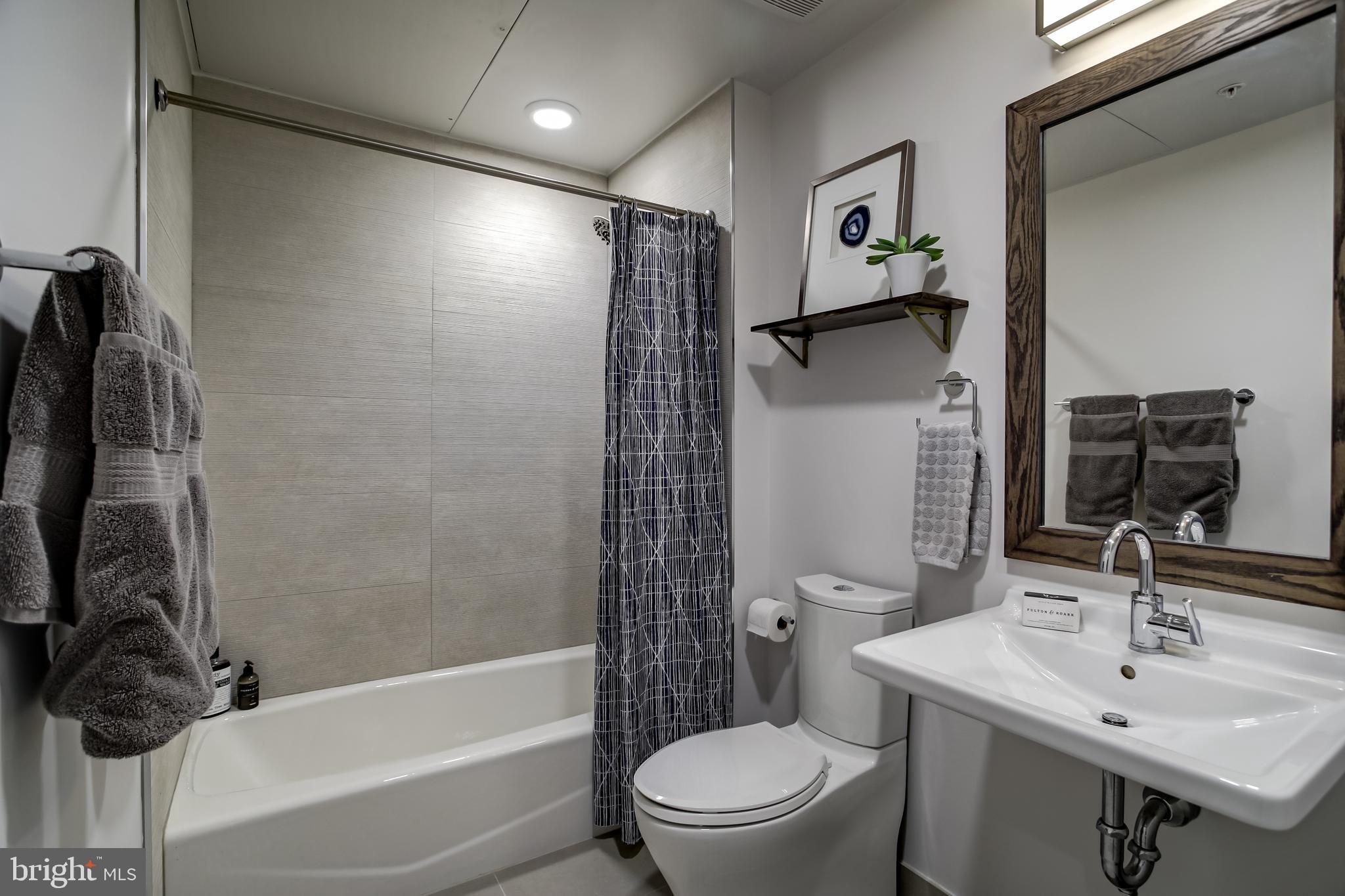525 Water Street Southwest, Unit 314 Washington, DC 20024 - Photo 12 of 26