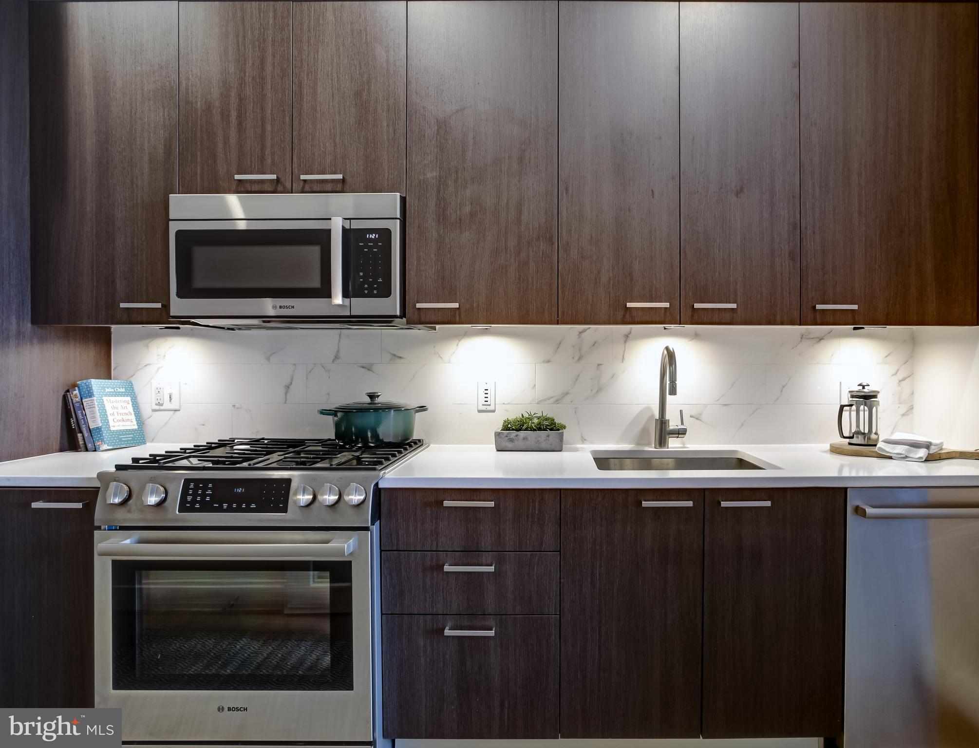 525 Water Street Southwest, Unit 314 Washington, DC 20024 - Photo 5 of 26