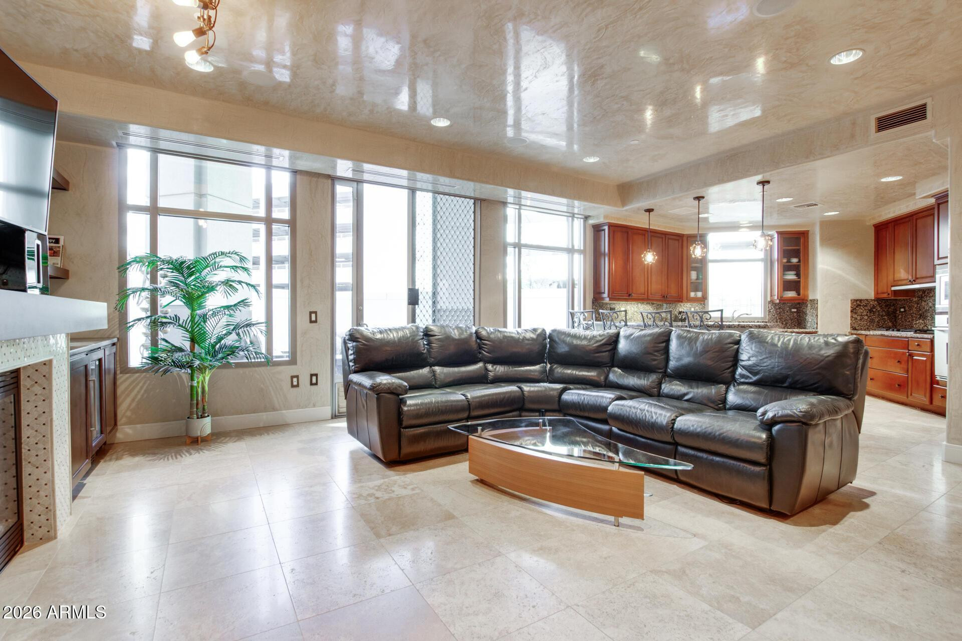 2211 East Camelback Road, Unit 106 Phoenix, AZ 85016 - Photo 2 of 41 Photo #2