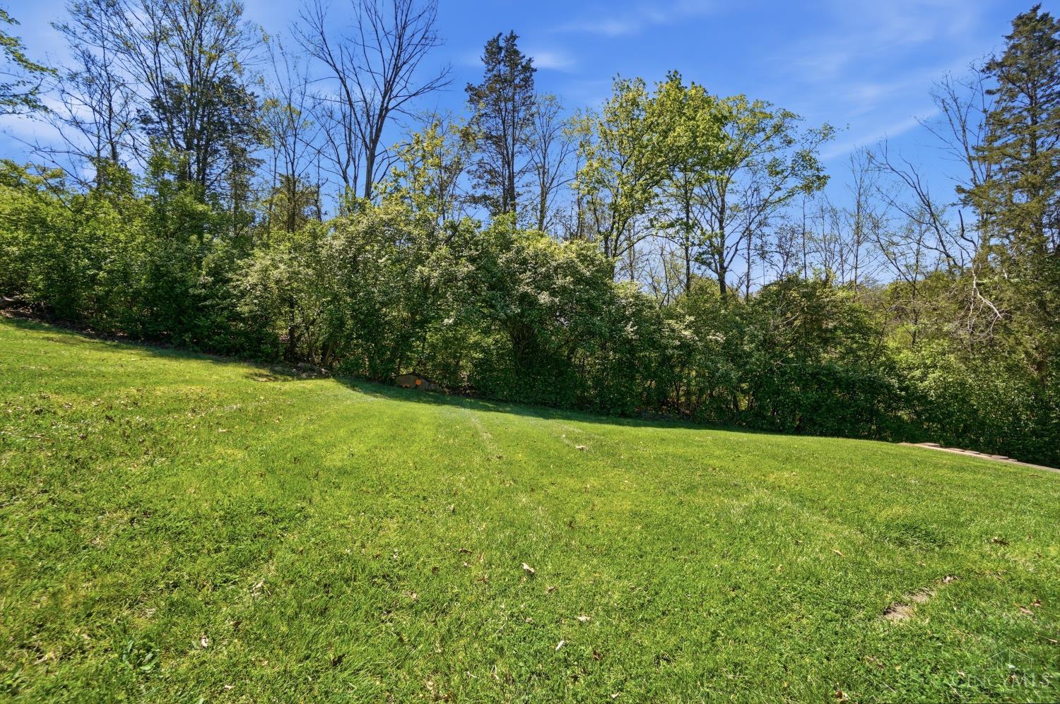 6340 Sheed Road Cincinnati, OH 45247 - Photo 48 of 60