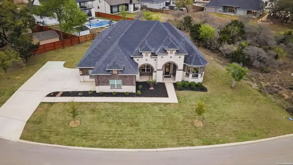 $715,000 | 169 Storm Way, Castroville, TX 78009