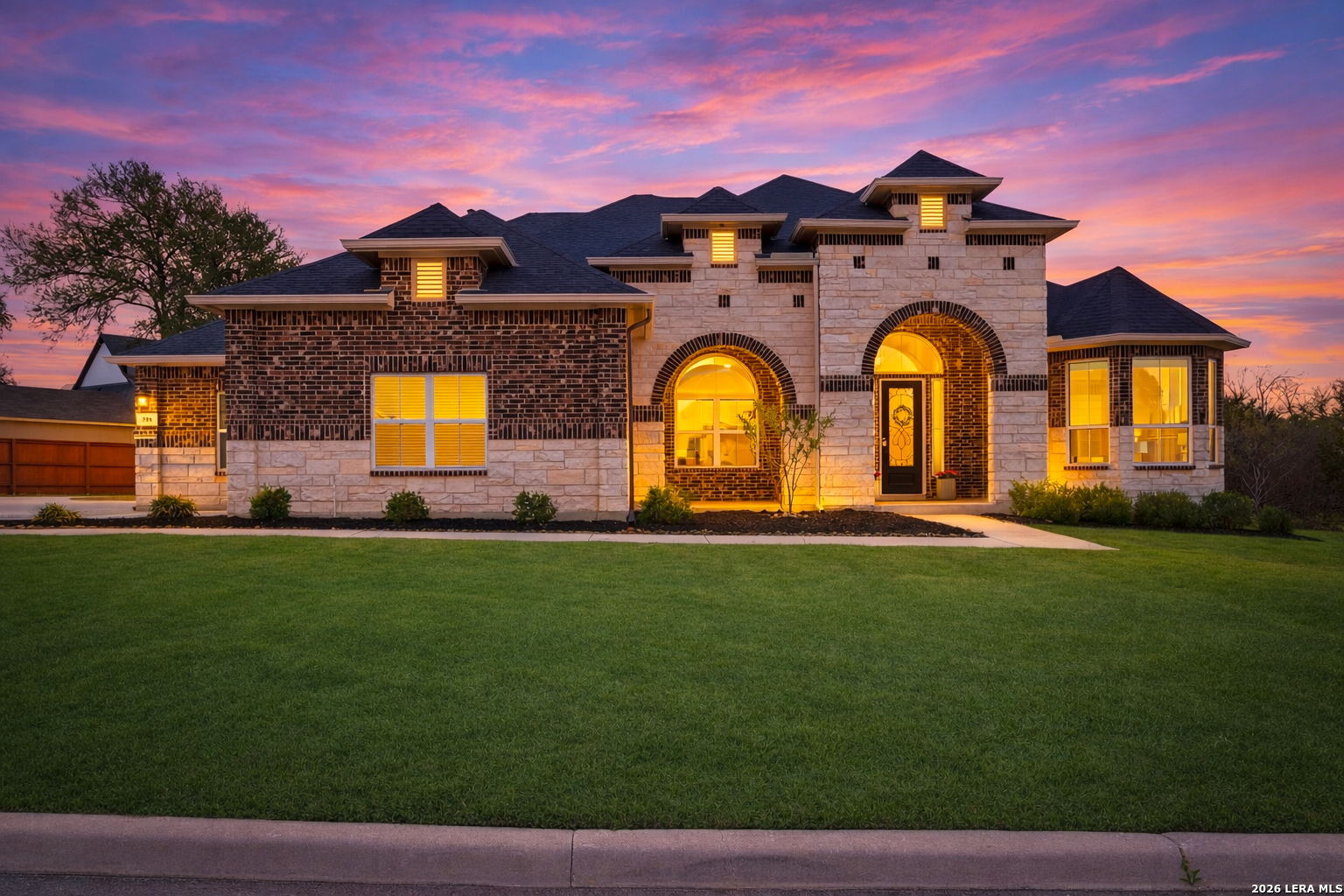 169 Storm Way Castroville, TX 78009 - Photo 8 of 50
