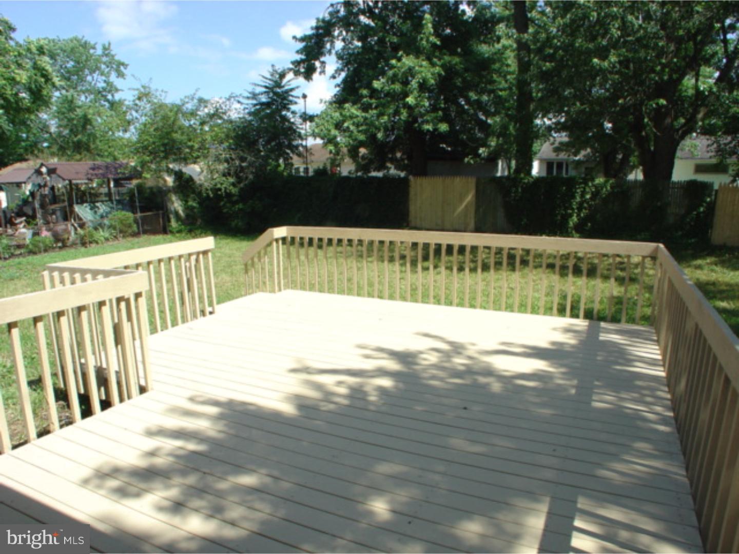 1223 Clements Bridge Road Deptford, NJ 08096 - Photo 3 of 12 Deck