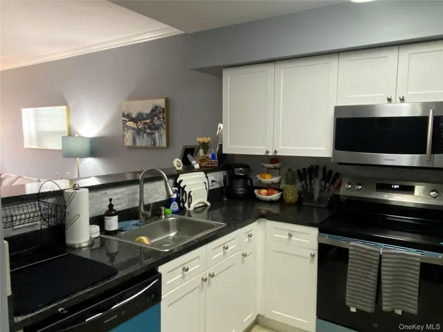 $2,700 | 300 Mamaroneck Avenue, Unit 417, White Plains, NY 10605