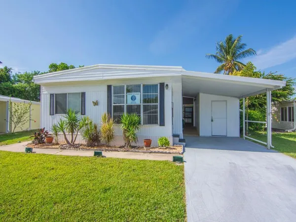 $40,000 | 521 Northeast Sapphire Way, Jensen Beach, FL 34957
