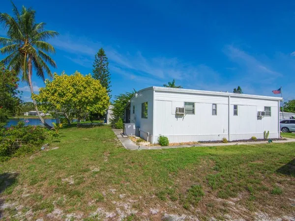 $40,000 | 521 Northeast Sapphire Way, Jensen Beach, FL 34957