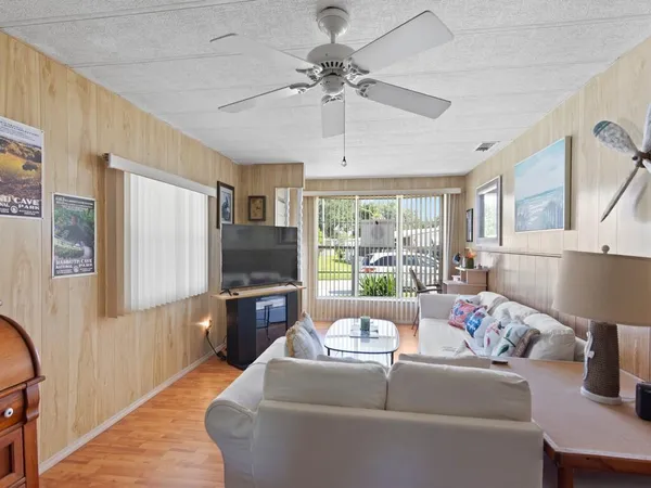 $40,000 | 521 Northeast Sapphire Way, Jensen Beach, FL 34957