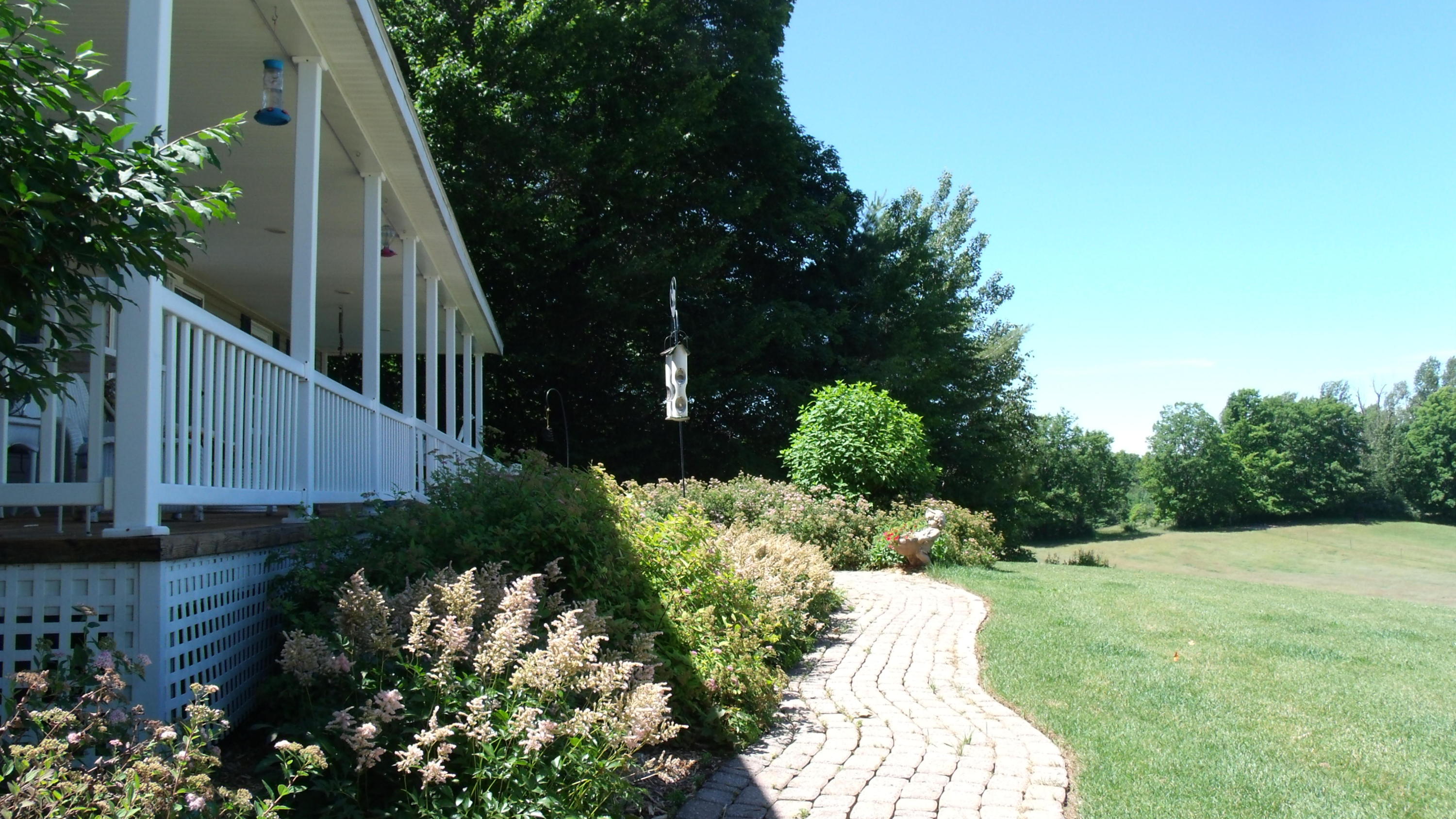 7075 White Road Indian River, MI 49749 - Photo 6 of 71 Gallery Image 6