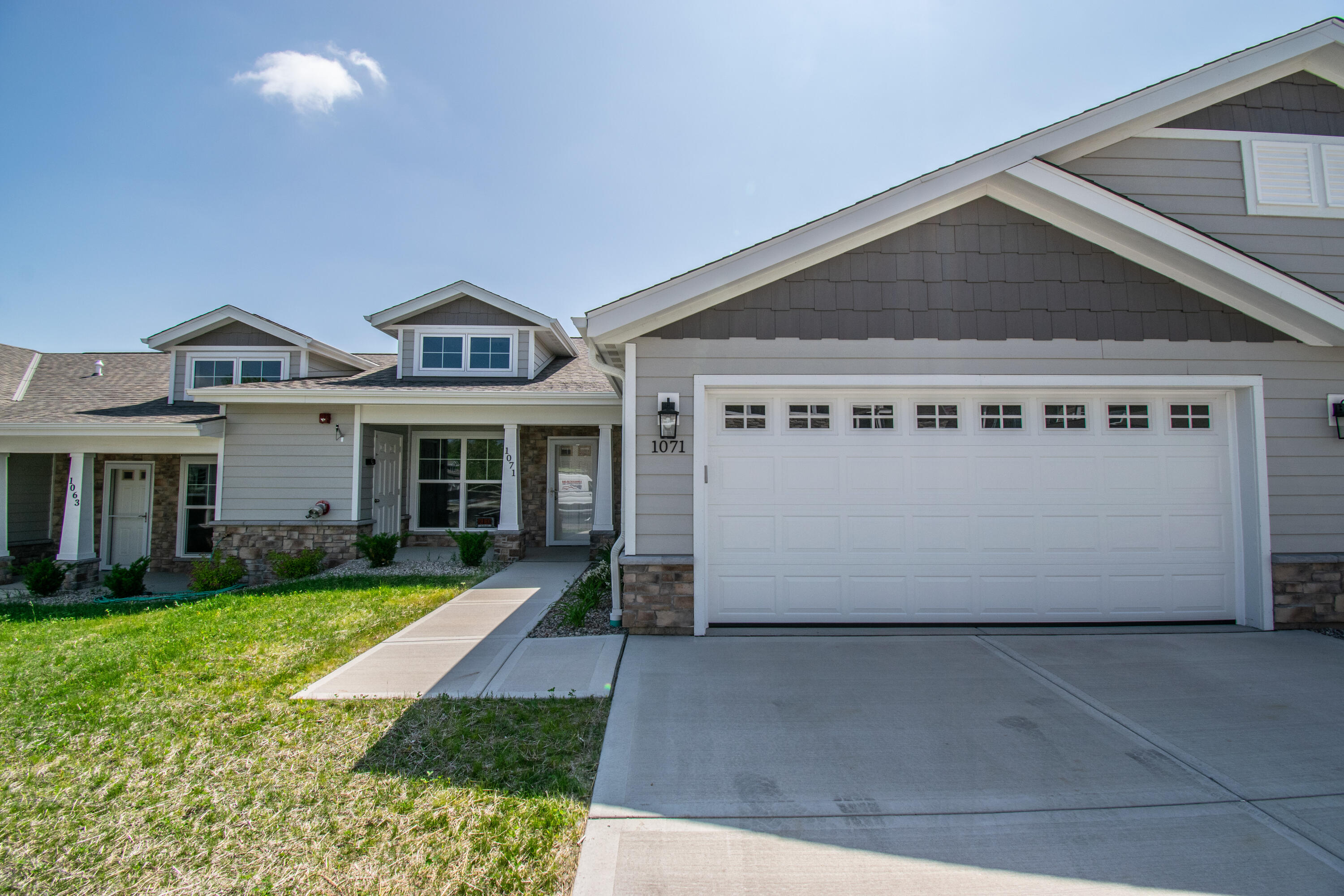 1072 Harbor Court West Bend, WI 53090 - Photo 22 of 22 DSC_0261