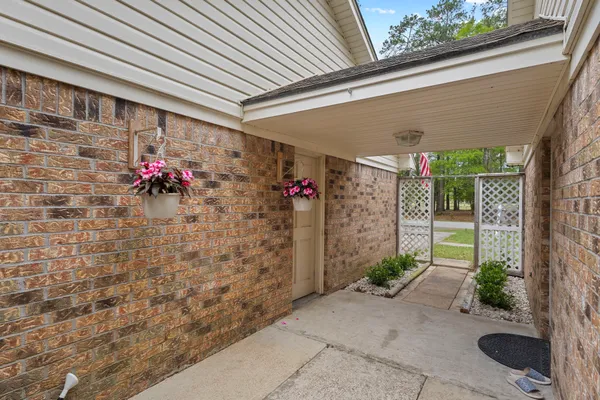 $170,000 | 698 Wildwood Drive, Village Mills, TX 77663