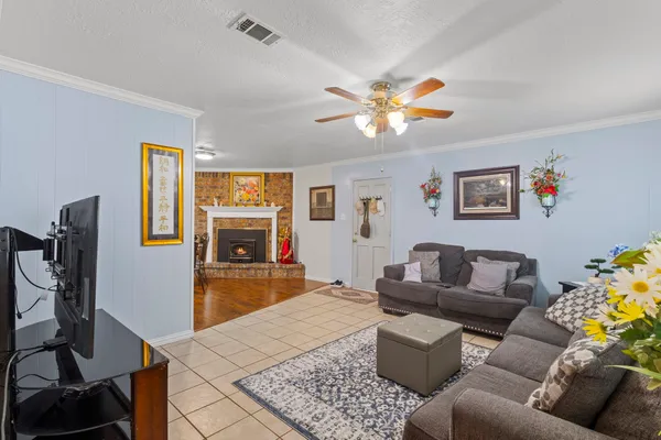 $170,000 | 698 Wildwood Drive, Village Mills, TX 77663