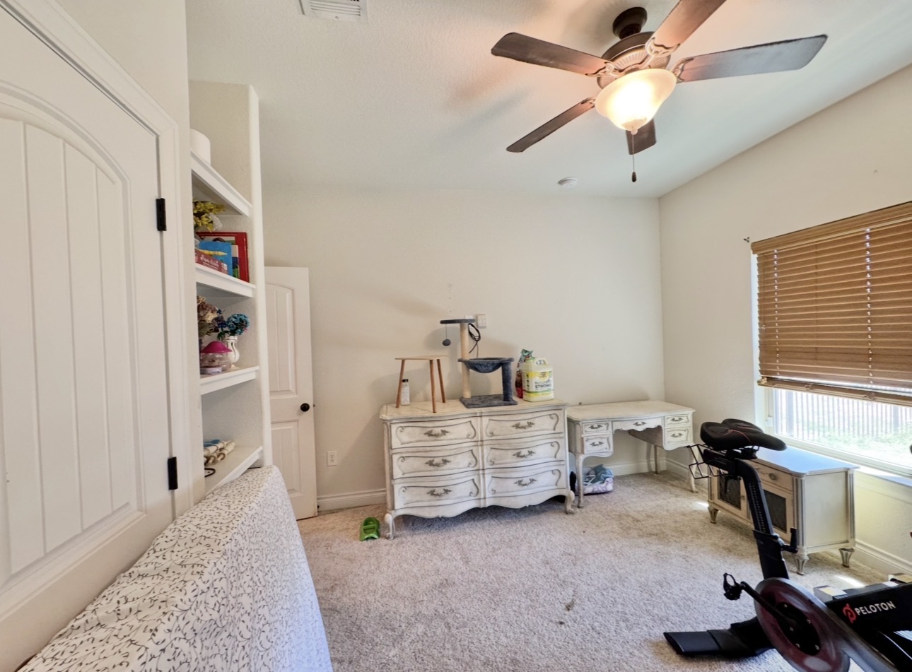 1094 Raintree Lane Elgin, TX 78621 - Photo 18 of 39 4th Bedroom