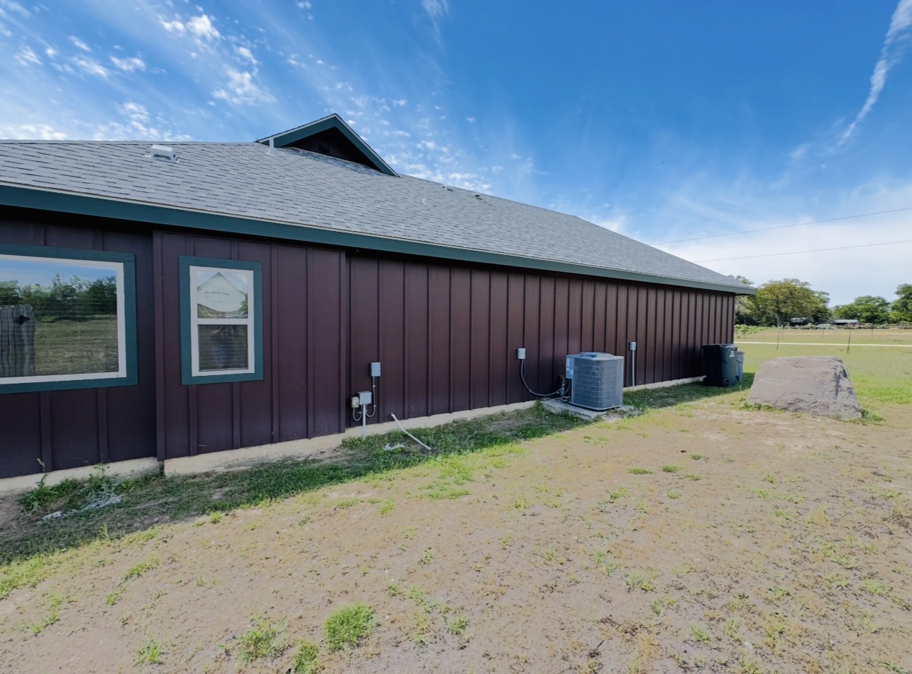 1094 Raintree Lane Elgin, TX 78621 - Photo 34 of 39