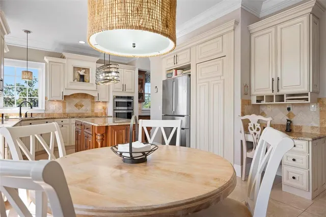 $1,199,000 | 6802 68th Avenue East, Bradenton, FL 34203