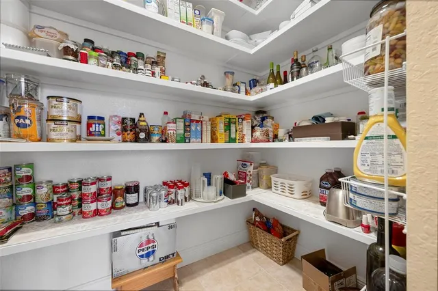 $1,199,000 | 6802 68th Avenue East, Bradenton, FL 34203