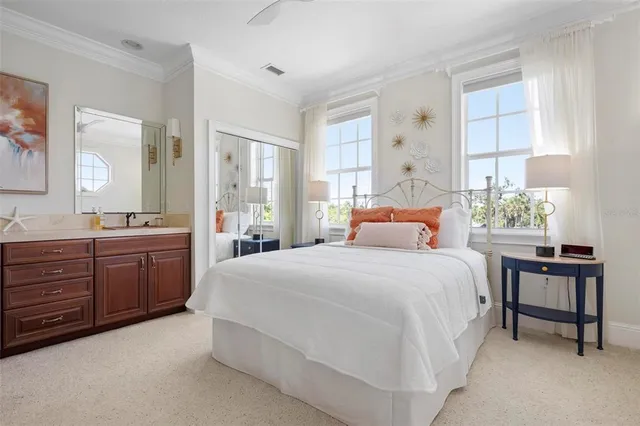 $1,199,000 | 6802 68th Avenue East, Bradenton, FL 34203