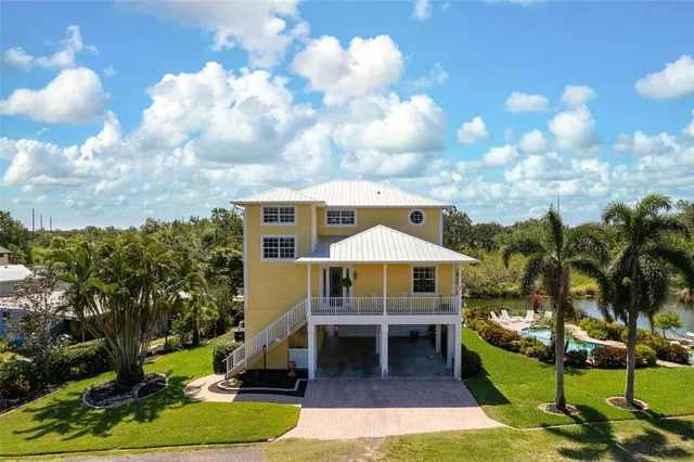 $1,199,000 | 6802 68th Avenue East, Bradenton, FL 34203