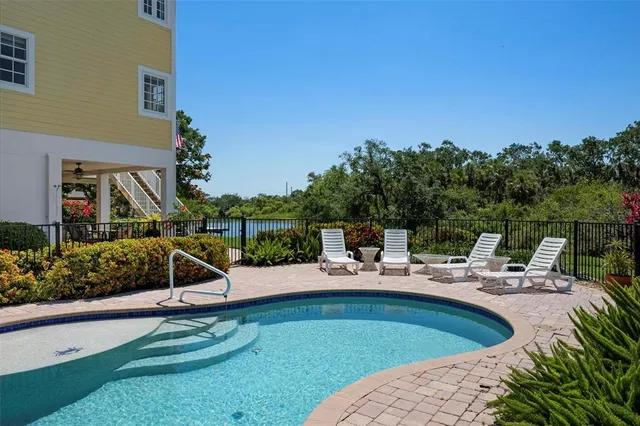 $1,199,000 | 6802 68th Avenue East, Bradenton, FL 34203