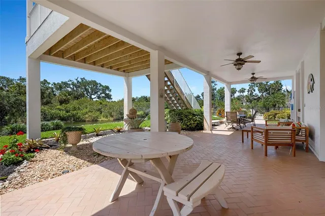 $1,199,000 | 6802 68th Avenue East, Bradenton, FL 34203