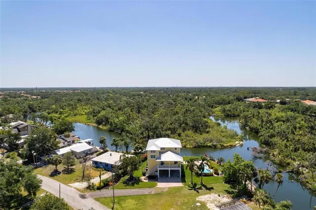 $1,199,000 | 6802 68th Avenue East, Bradenton, FL 34203