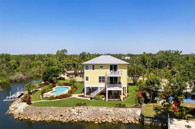 $1,199,000 | 6802 68th Avenue East, Bradenton, FL 34203