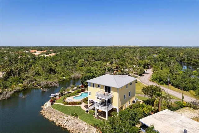 $1,199,000 | 6802 68th Avenue East, Bradenton, FL 34203