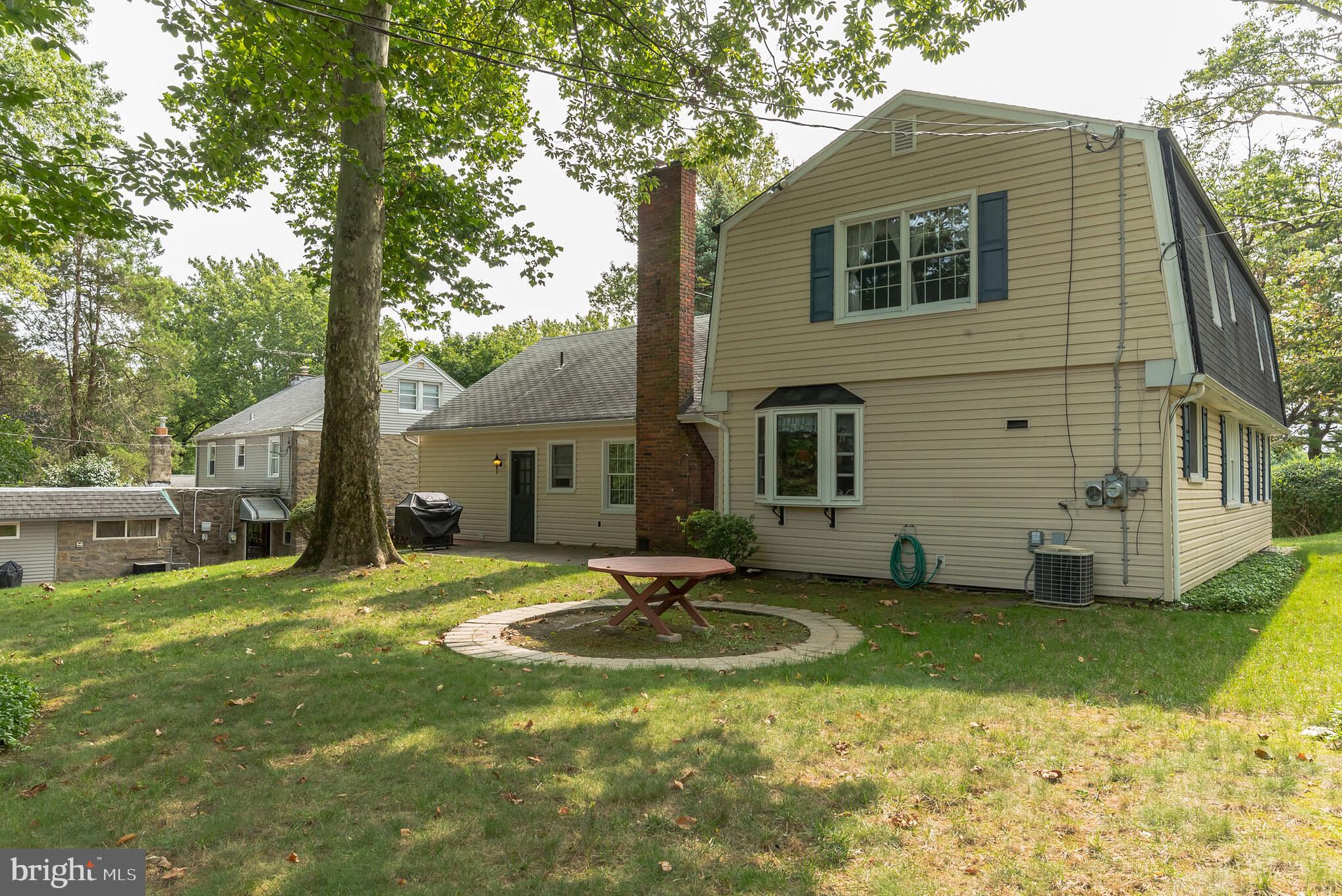419 Ashmead Road Cheltenham, PA 19012 - Photo 27 of 27 Exterior back of the house with the backyard