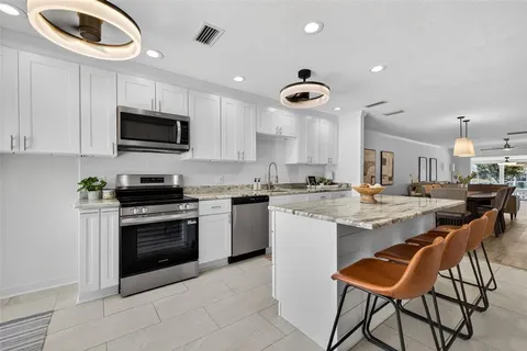 $489,000 | 555 Boca Ciega Point Boulevard South, Unit 555, St. Petersburg, FL 33708